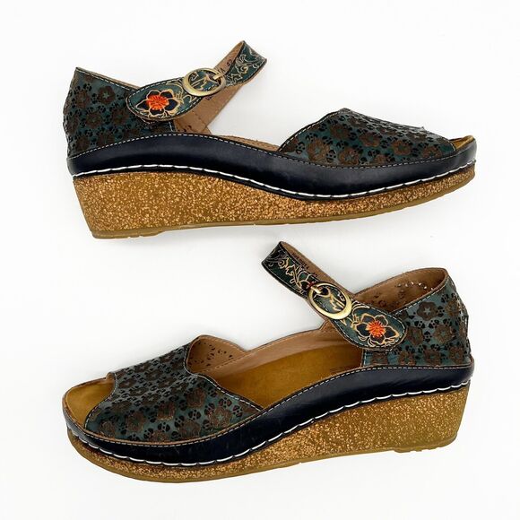 L’Artiste Spring Step Delphi’s Navy Blue Floral Leather Open Toe Wedge Sandal 42 - Picture 3 of 13